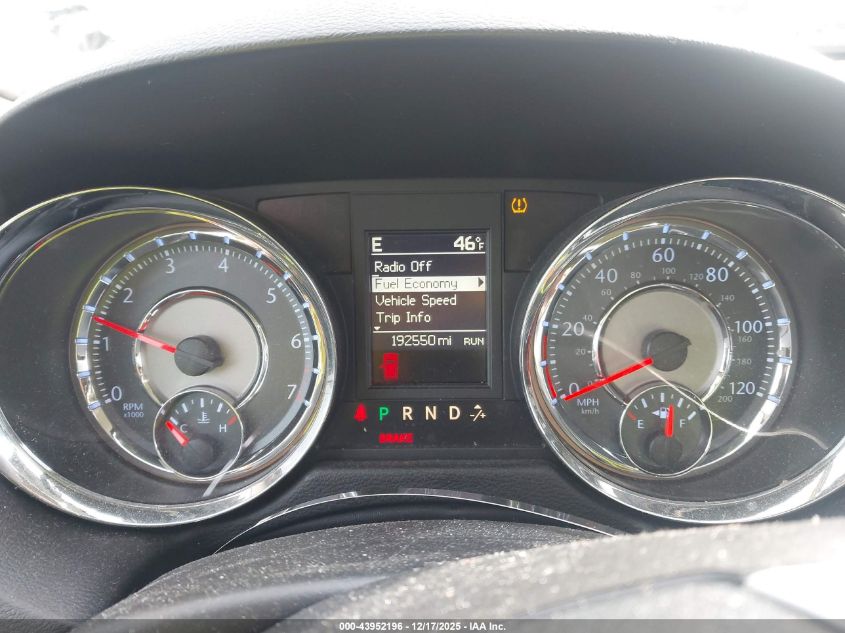 2014 Chrysler Town & Country Touring VIN: 2C4RC1BG0ER325758 Lot: 43952196