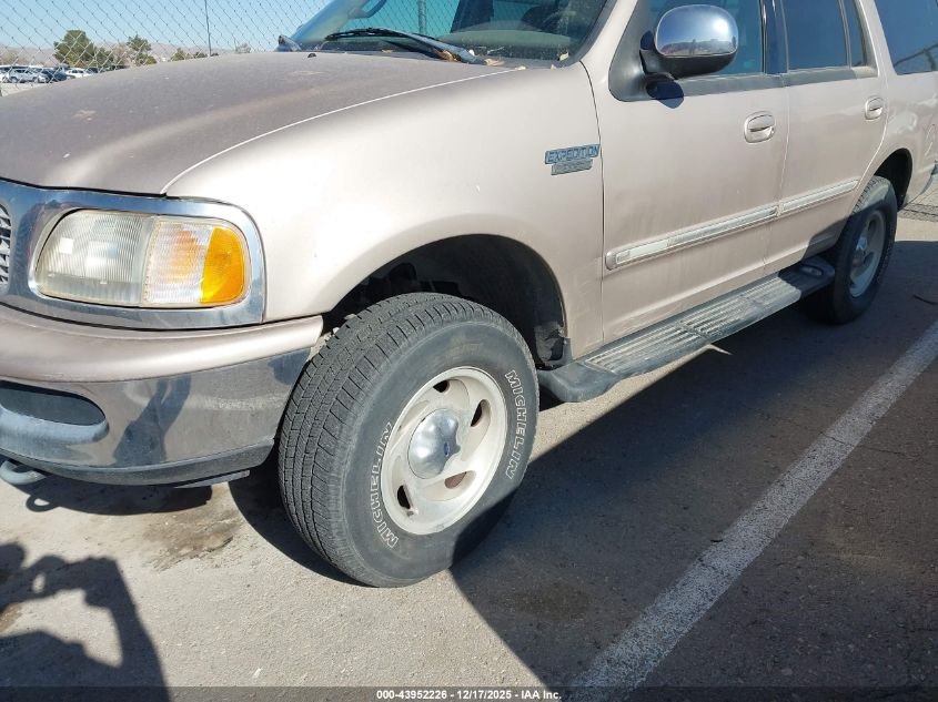 1998 Ford Expedition Eddie Bauer/Xlt VIN: 1FMPU18L8WLA64958 Lot: 43952226