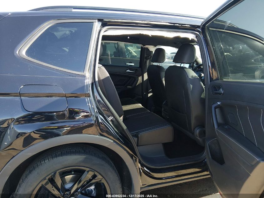 2023 Volkswagen Tiguan 2.0T Se R-Line Black VIN: 3VVCB7AX0PM005431 Lot: 43952234