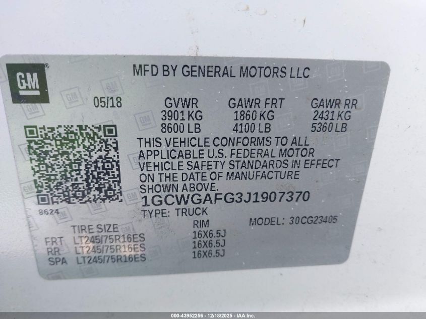 2018 Chevrolet Express 2500 Work Van VIN: 1GCWGAFG3J1907370 Lot: 43952256