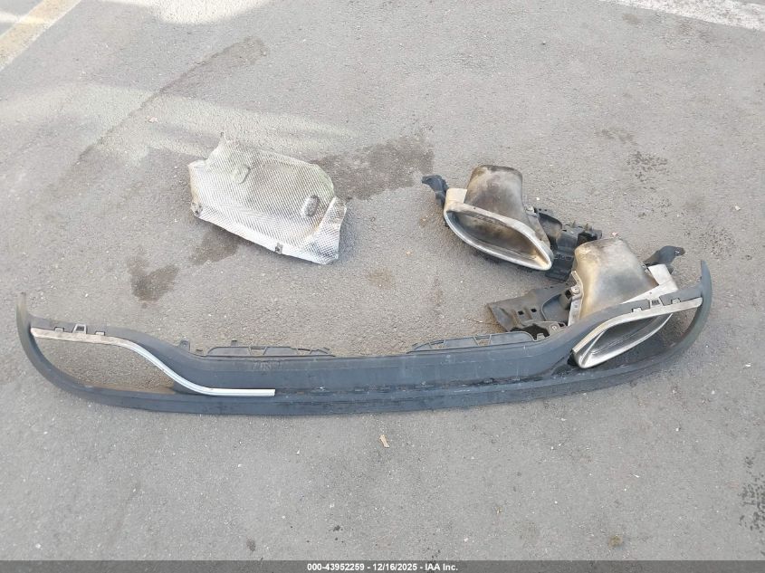 2015 Mercedes-Benz C 300 4Matic VIN: 55SWF4KBXFU032932 Lot: 43952259