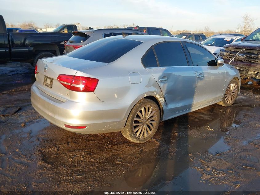 2015 Volkswagen Jetta 1.8T Se VIN: 3VWD07AJ8FM332367 Lot: 43952262