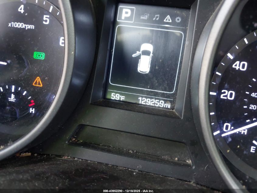 2018 Hyundai Santa Fe Sport 2.4L VIN: 5XYZTDLBXJG569002 Lot: 43952290