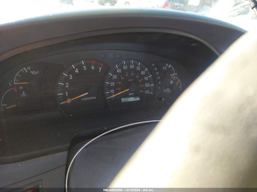 2002 Toyota Tundra Sr5 V8 VIN: 5TBKT44122S324439 Lot: 43952365