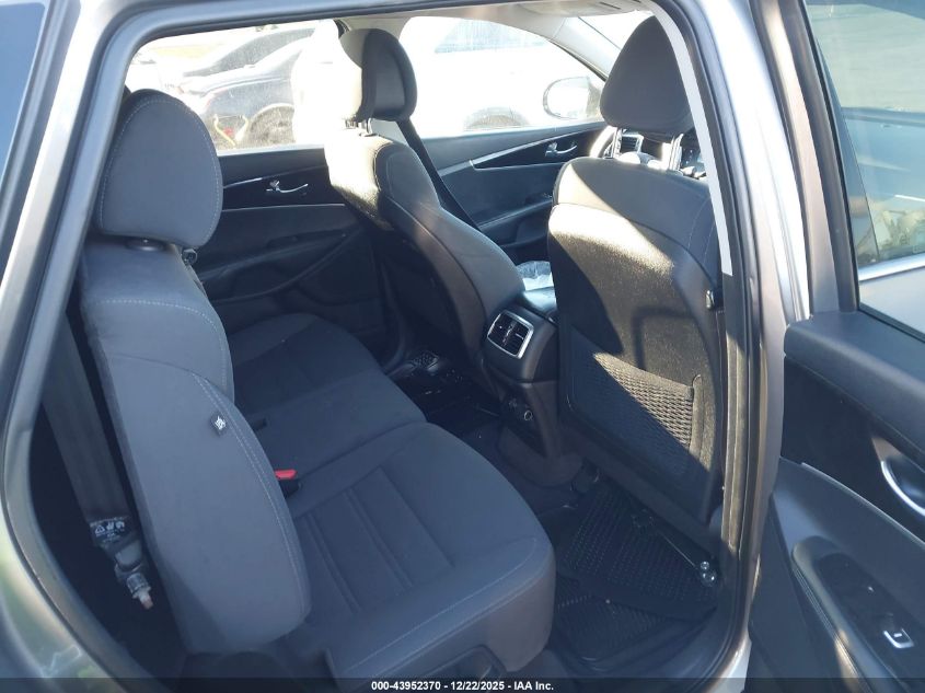 2016 Kia Sorento 2.4L Lx VIN: 5XYPG4A30GG115518 Lot: 43952370