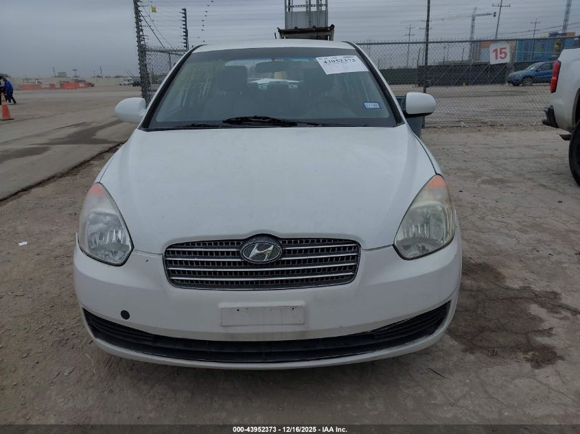 2008 Hyundai Accent Gls VIN: KMHCN46C18U242772 Lot: 43952373