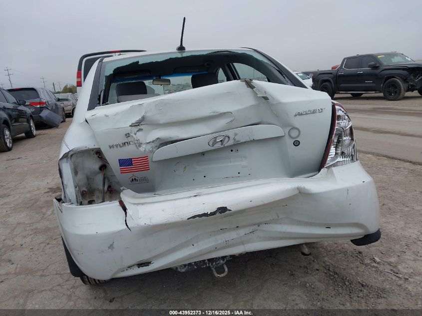 2008 Hyundai Accent Gls VIN: KMHCN46C18U242772 Lot: 43952373