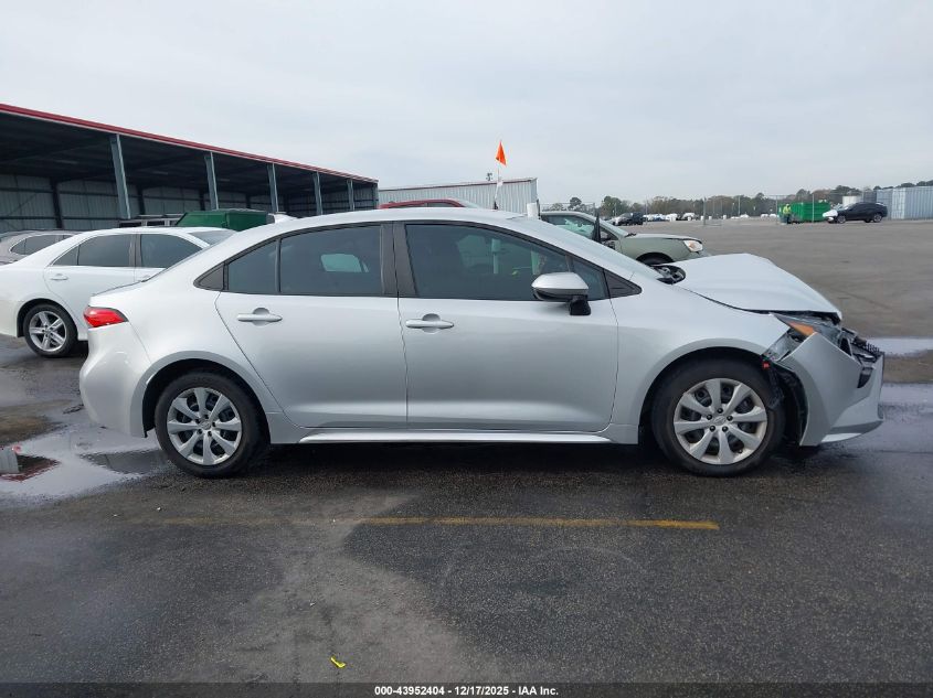 2022 Toyota Corolla Le VIN: 5YFEPMAE8NP296451 Lot: 43952404