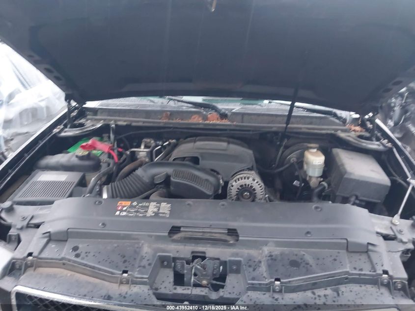 2014 Chevrolet Tahoe Lt VIN: 1GNSKBE01ER121458 Lot: 43952410