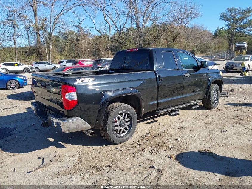 5TFUW5F1XHX605532 2017 TOYOTA TUNDRA photo no. 4