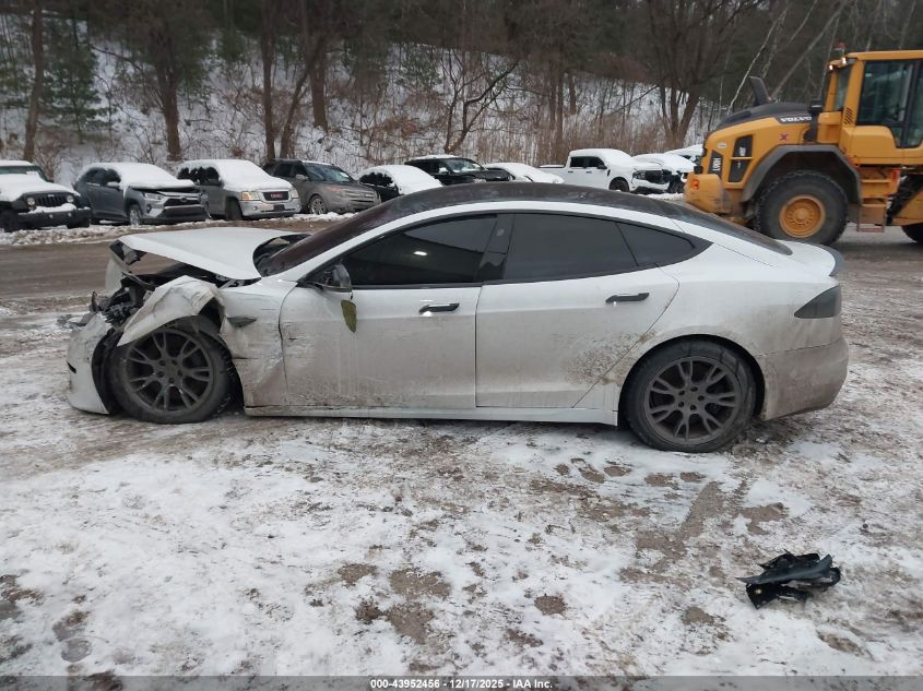 2021 Tesla Model S Plaid Tri Motor All-Wheel Drive VIN: 5YJSA1E61MF442723 Lot: 43952456