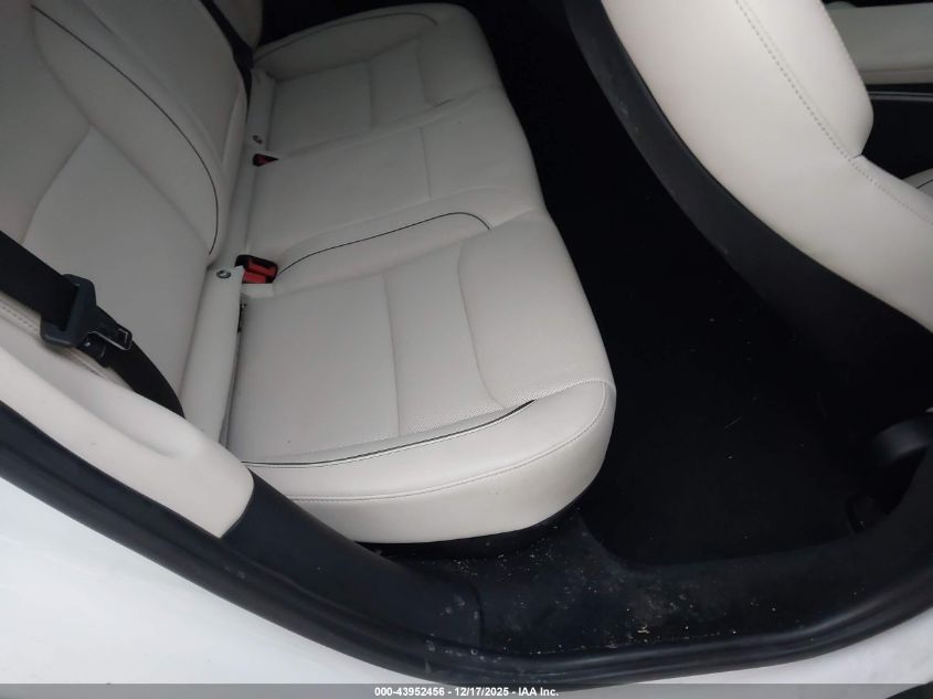 2021 Tesla Model S Plaid Tri Motor All-Wheel Drive VIN: 5YJSA1E61MF442723 Lot: 43952456