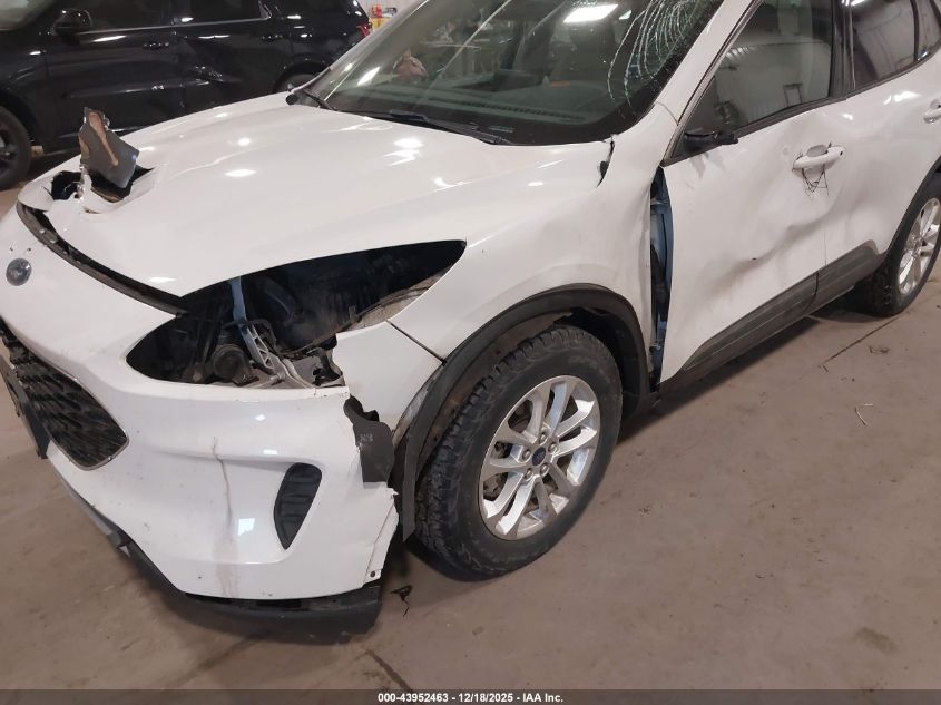 2020 Ford Escape Se VIN: 1FMCU9G64LUB05536 Lot: 43952463