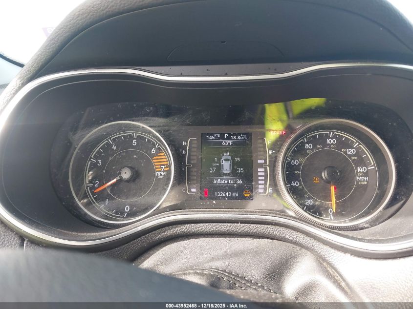 2019 Jeep Cherokee Latitude Plus Fwd VIN: 1C4PJLLB1KD178523 Lot: 43952468