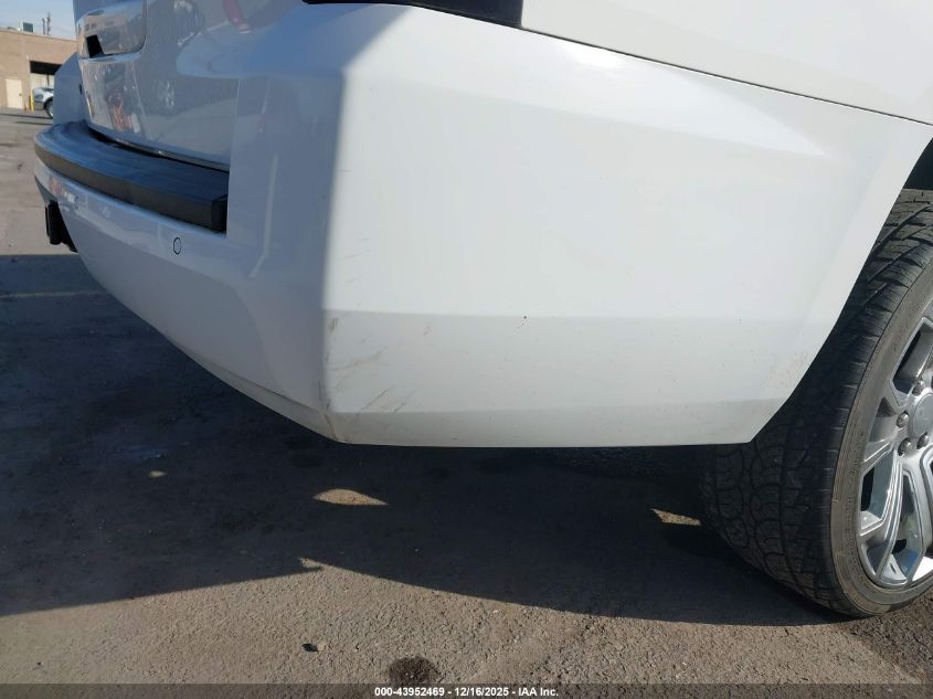 2015 Chevrolet Suburban 1500 Lt VIN: 1GNSCJKC8FR622189 Lot: 43952469