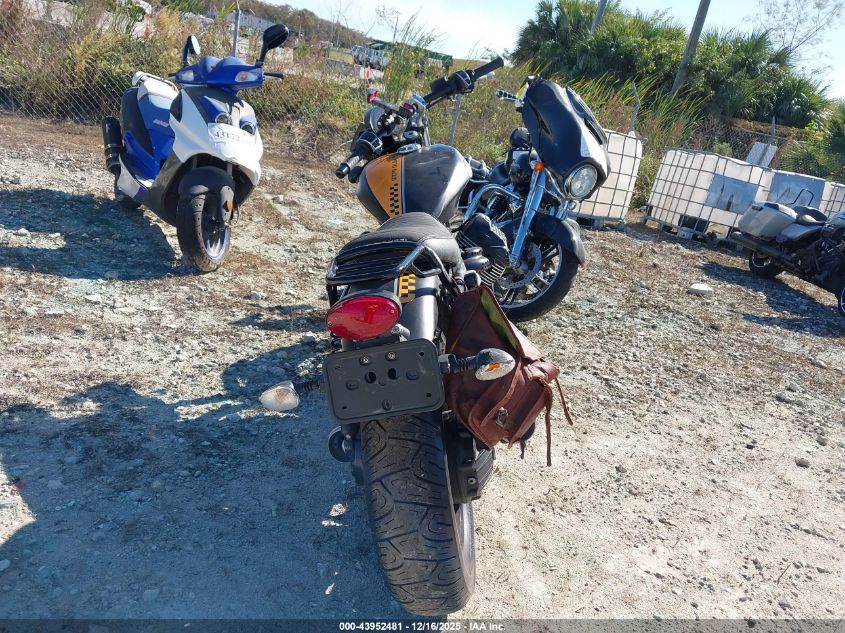 2017 Moto Guzzi V9 Roamer VIN: ZGULHU013HM000386 Lot: 43952481