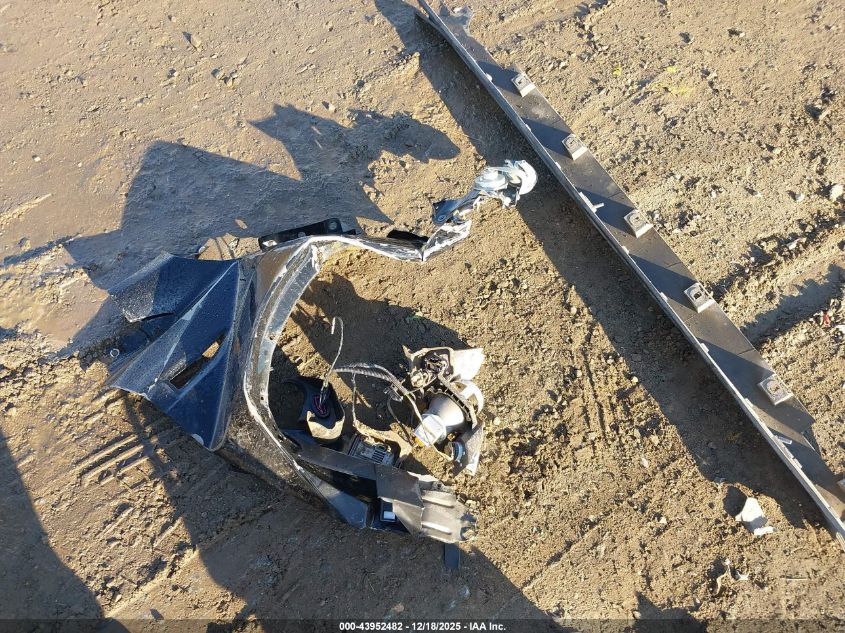 2016 Ford Escape Titanium VIN: 1FMCU9J92GUA36161 Lot: 43952482