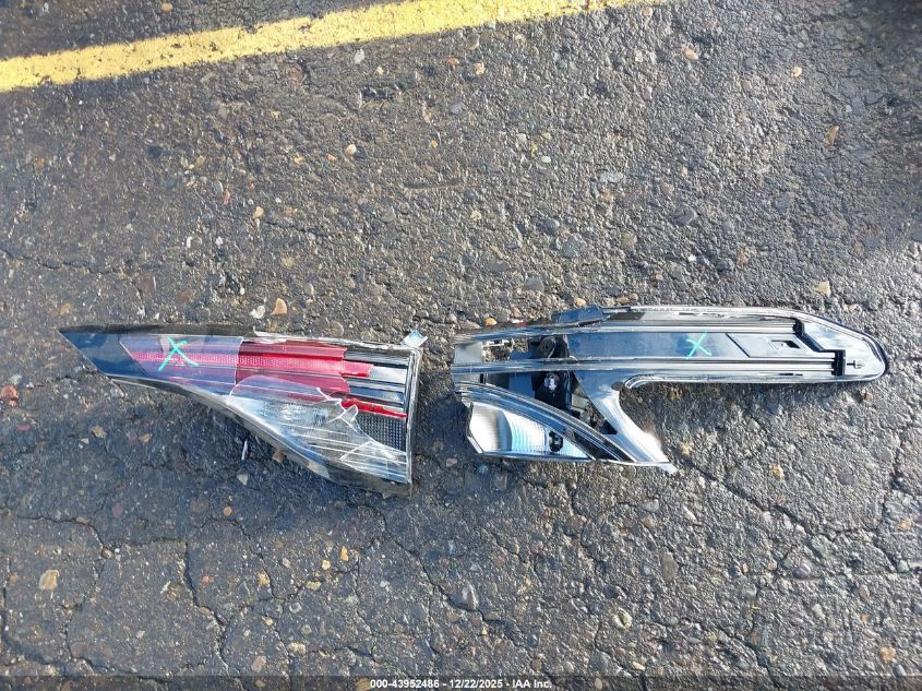 2025 Toyota Sienna Woodland Edition VIN: 5TDCSKFC6SS215029 Lot: 43952486