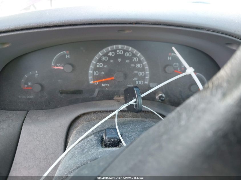 1999 Ford F-150 Xl/Xlt VIN: 2FTZF0828XCB15105 Lot: 43952491