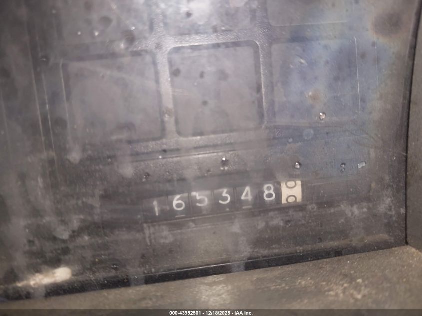 1989 GMC Sierra C1500 VIN: 2GTEC14Z1K1555011 Lot: 43952501