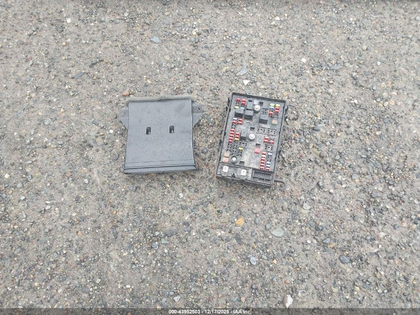 2016 Chevrolet Express 2500 Work Van VIN: 1GCWGAFF7G1320329 Lot: 43952503