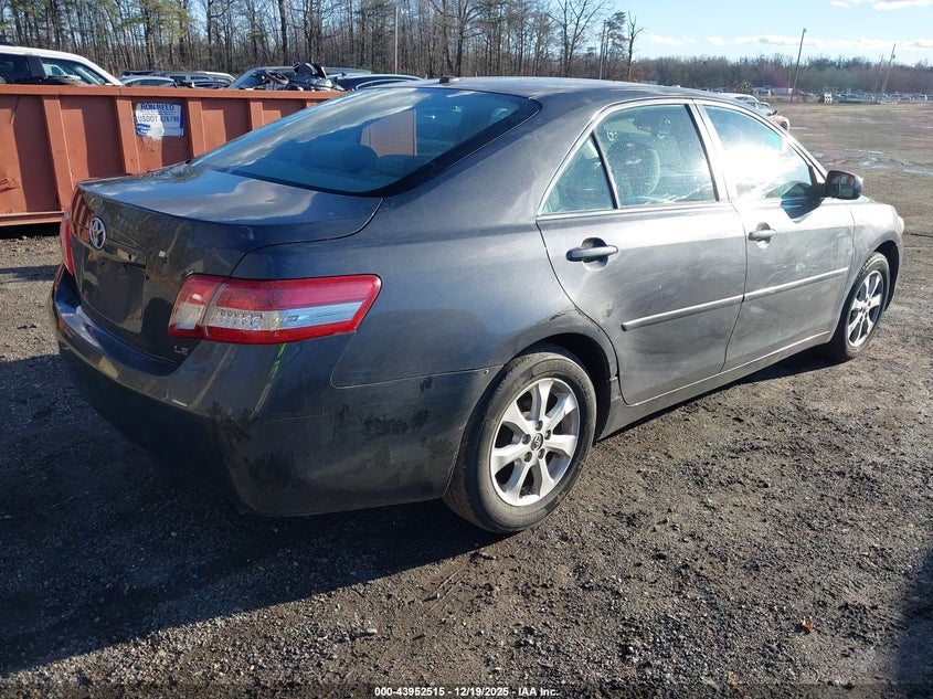 2011 Toyota Camry Le