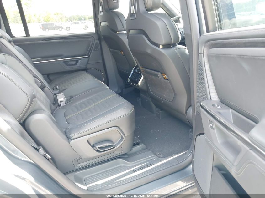 2025 Rivian R1S Adventure Dual Motor Large Pack/Adventure Dual Motor Max Pack VIN: 7PDSGBBAXSN064535 Lot: 43952529