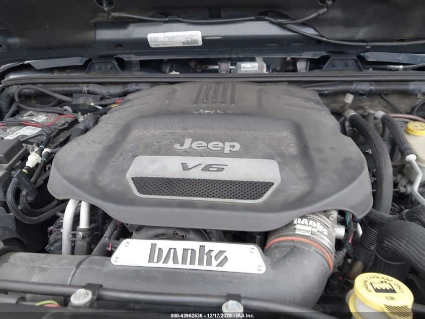 2017 Jeep Wrangler Unlimited Sahara 4X4 VIN: 1C4BJWEG5HL516945 Lot: 43952536