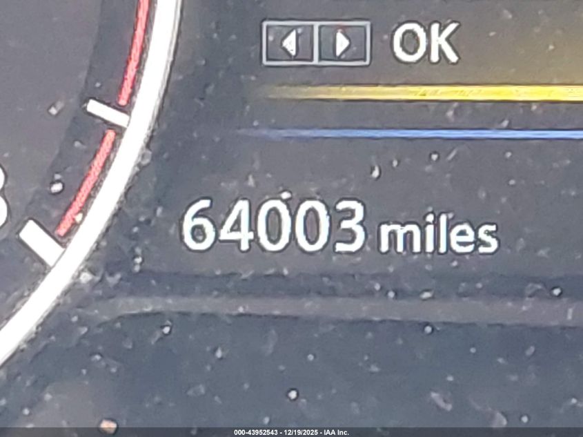 2017 Nissan Maxima 3.5 Platinum VIN: 1N4AA6AP7HC381006 Lot: 43952543