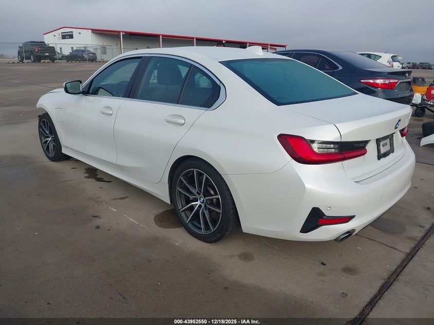 2021 BMW 3 Series 330E