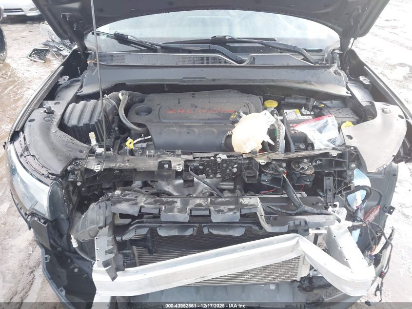 2022 Jeep Compass Limited 4X4 VIN: 3C4NJDCB0NT102125 Lot: 43952561