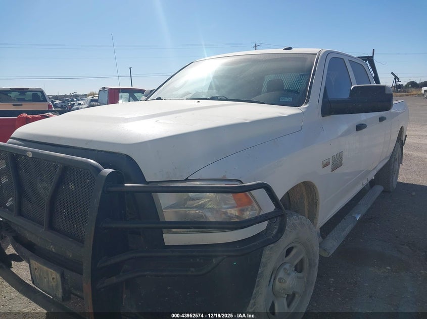 Vin: 3c6ur5hj9jg284279, lot: 44448217, ram 2500 tradesman  4x4 8' box 20182