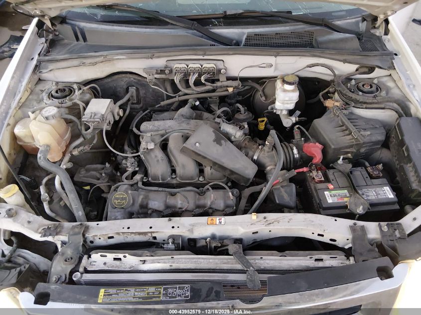 2008 Ford Escape Xlt VIN: 1FMCU03198KC33103 Lot: 43952579