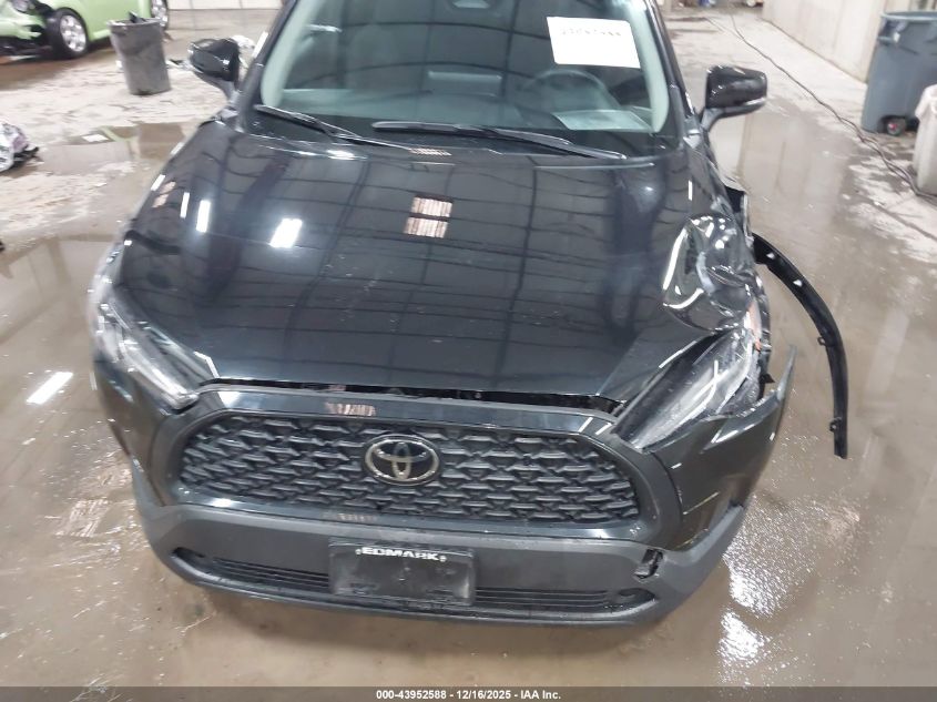 2024 Toyota Corolla Cross Le VIN: 7MUBAABG3RV098589 Lot: 43952588