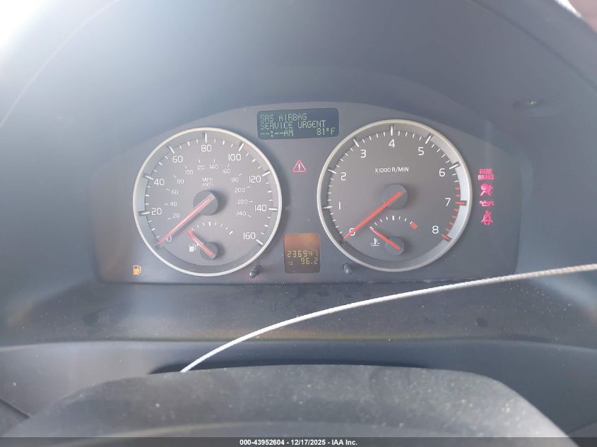 2005 Volvo V50 T5/T5 Awd VIN: YV1MJ682352102941 Lot: 43952604