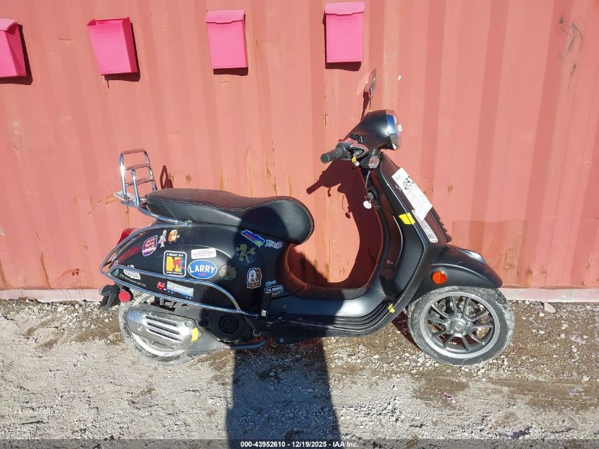 2023 Vespa Primavera/Sprint 150 VIN: ZAPM818G8P5909956 Lot: 43952610
