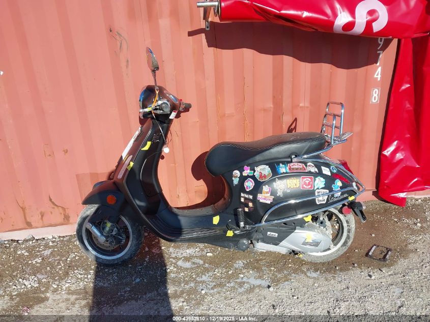 2023 Vespa Primavera/Sprint 150 VIN: ZAPM818G8P5909956 Lot: 43952610