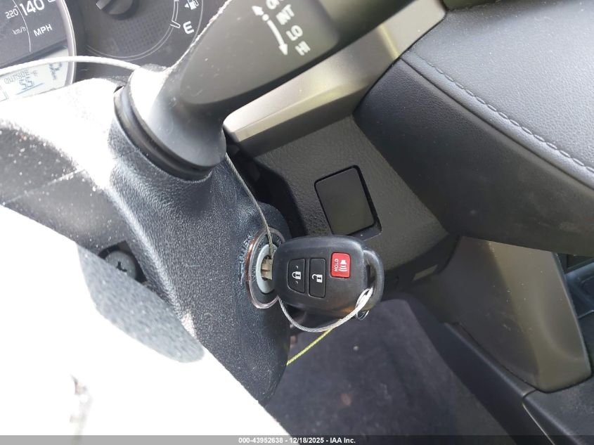 2015 Toyota Rav4 Le VIN: JTMBFREV3FD166305 Lot: 43952638