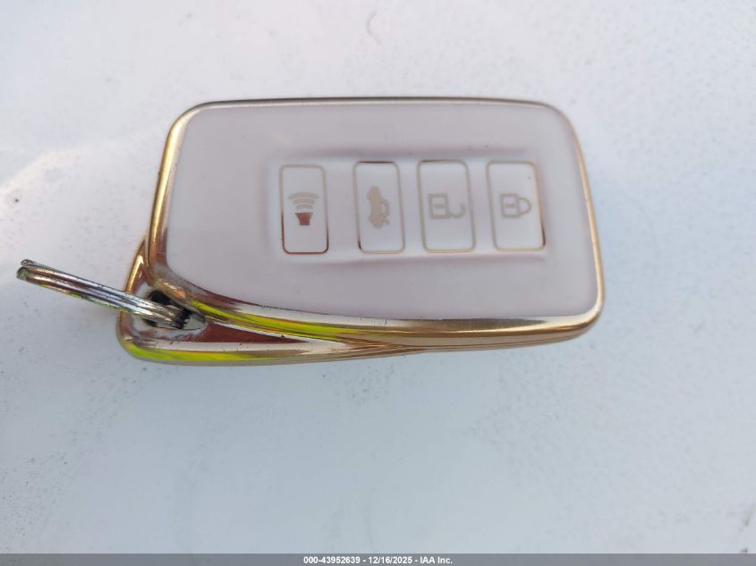 2018 Lexus Is 350 VIN: JTHBZ1D2XJ5033199 Lot: 43952639