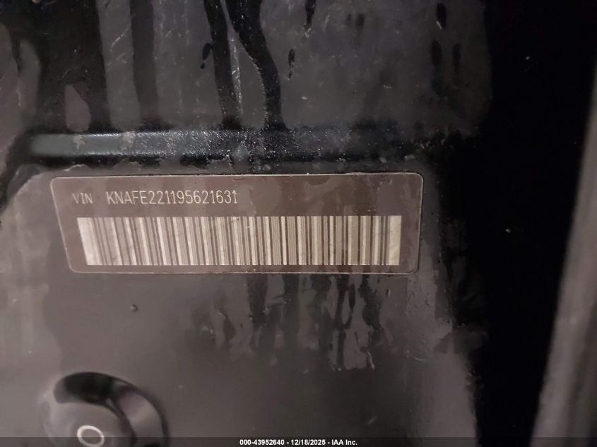 2009 Kia Spectra Lx VIN: KNAFE221195621631 Lot: 43952640