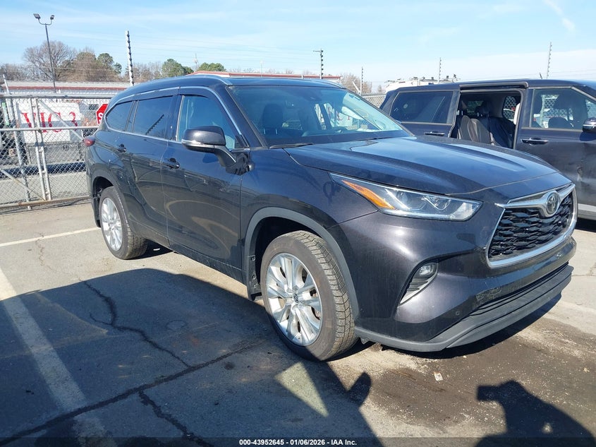 2022 Toyota Highlander Limited