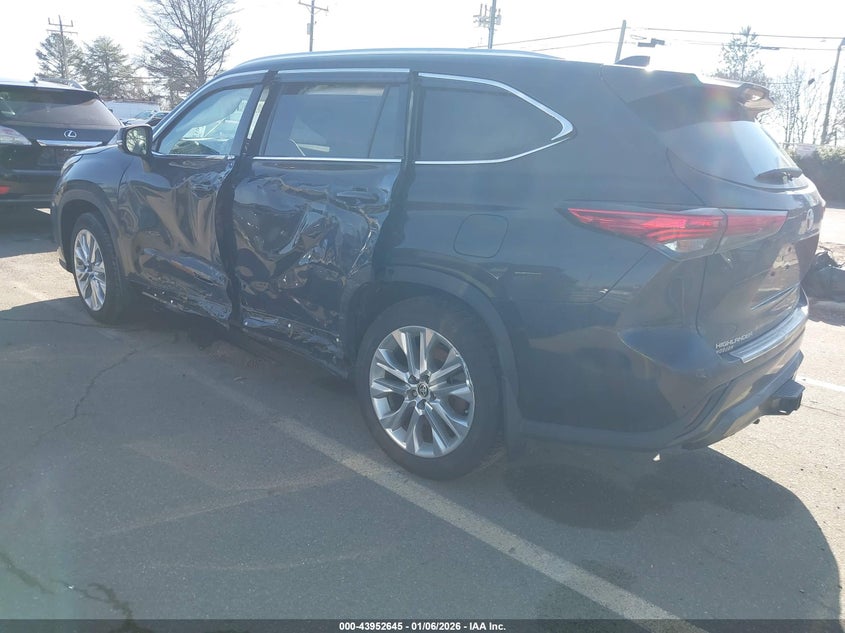 2022 Toyota Highlander Limited