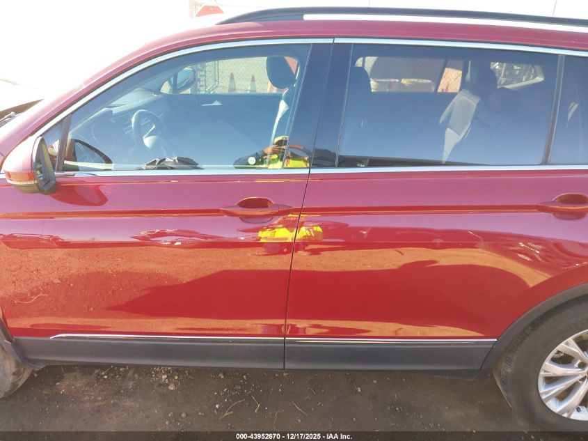 2018 Volkswagen Tiguan 2.0T Se/2.0T Sel VIN: 3VV3B7AX2JM149991 Lot: 43952670