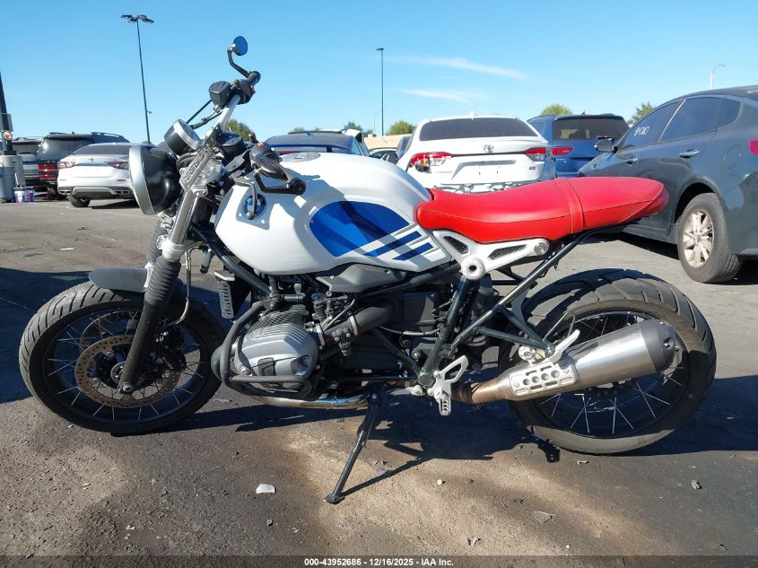 2018 BMW R Nine T Urban VIN: WB10J430XJZ796475 Lot: 43952686