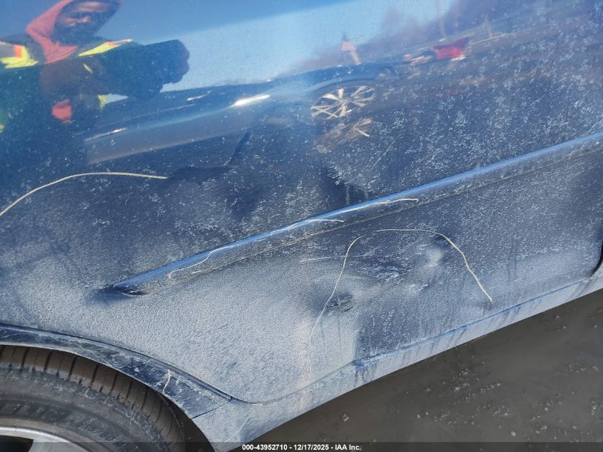 2011 Toyota Camry Le VIN: 4T4BF3EK7BR102959 Lot: 43952710