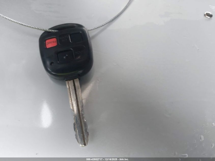 2001 Toyota Land Cruiser VIN: JTEHT05J412011838 Lot: 43952717