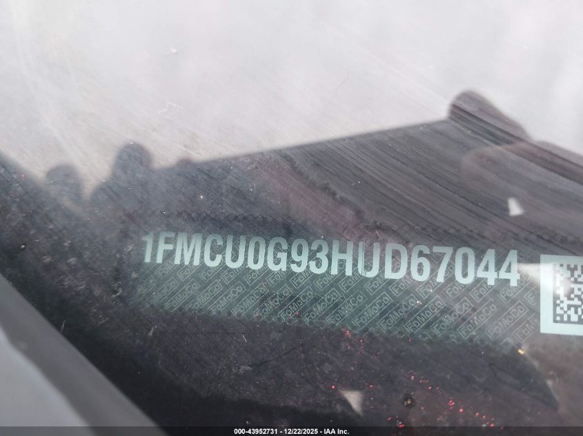 2017 Ford Escape Se VIN: 1FMCU0G93HUD67044 Lot: 43952731