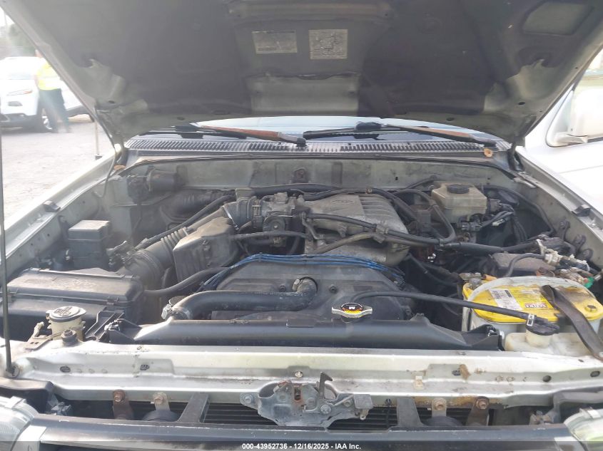 2001 Toyota 4Runner Sr5 V6 VIN: JT3GN86R810210324 Lot: 43952736