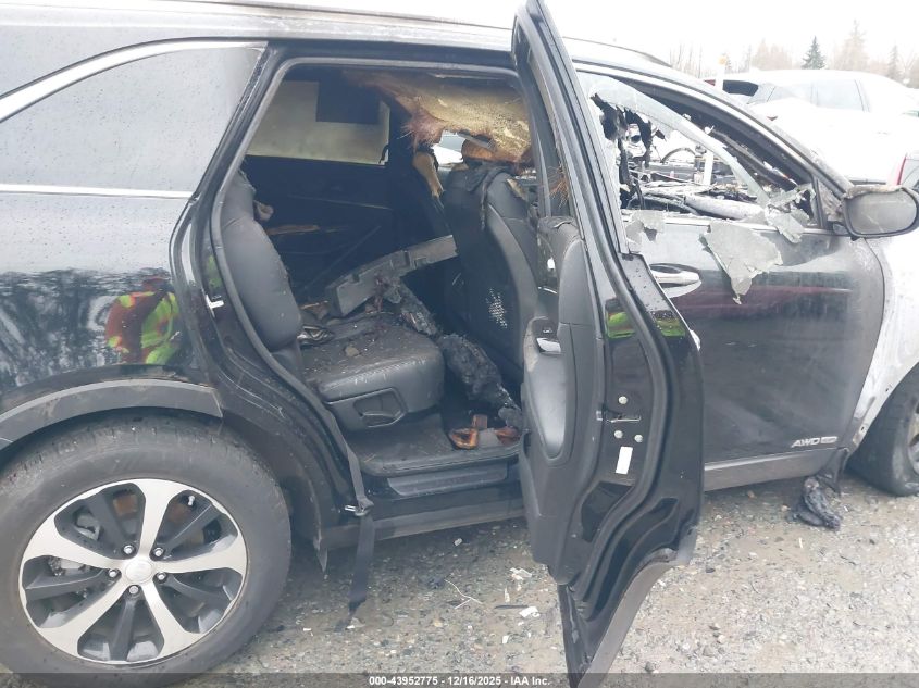 2017 Kia Sorento 3.3L Ex VIN: 5XYPHDA57HG244324 Lot: 43952775