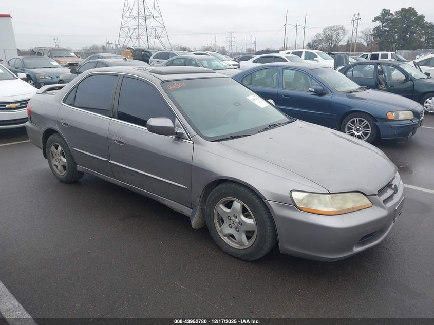 2000 HONDA ACCORD  VIN: 1HGCG1652YA078515